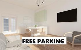 Apartmán Maxmilián**** s parkováním zdarma